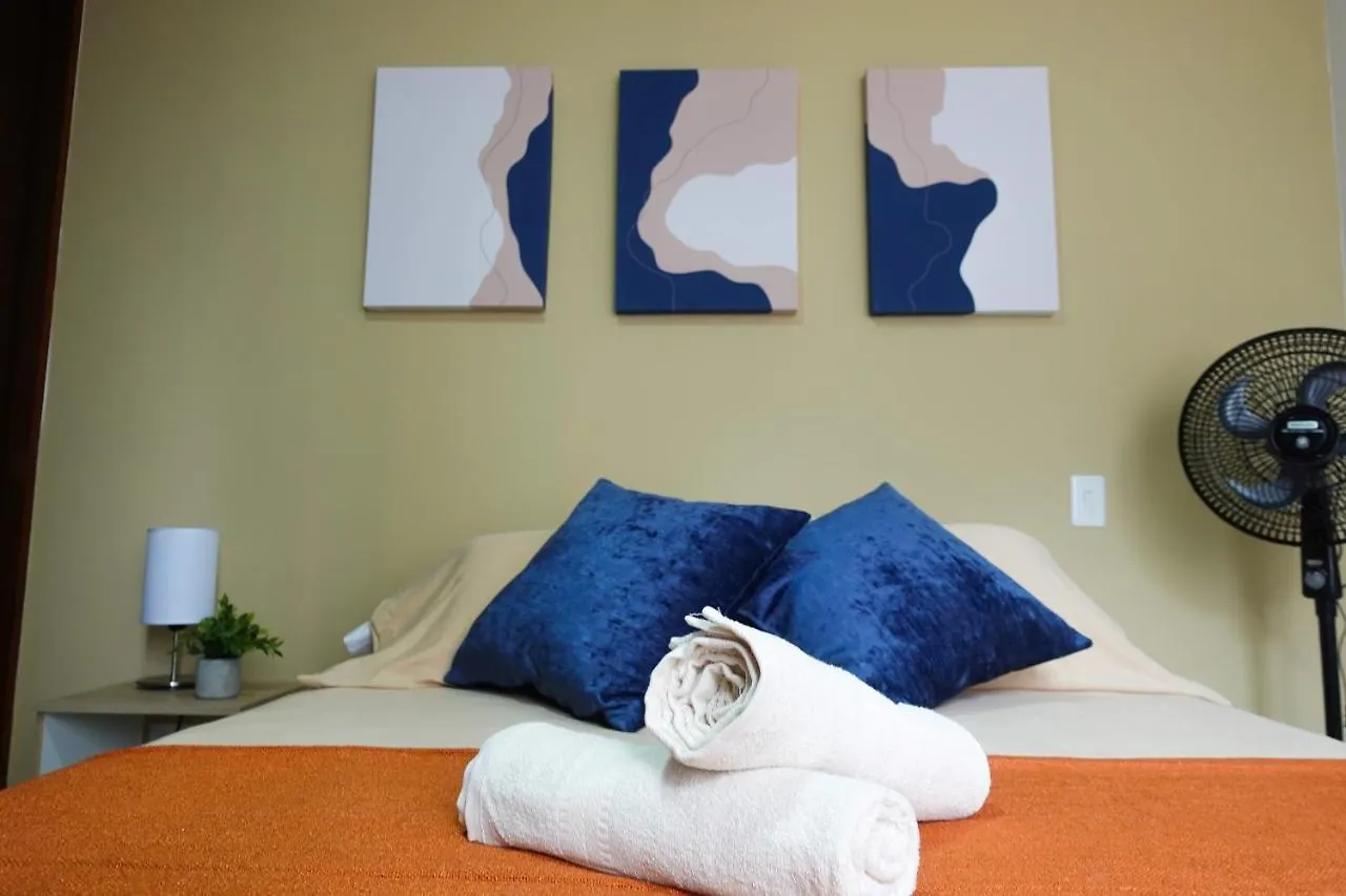 Apartamento Completo Poblado - Ubicacion Central Con Parqueadero Medellin Apartment